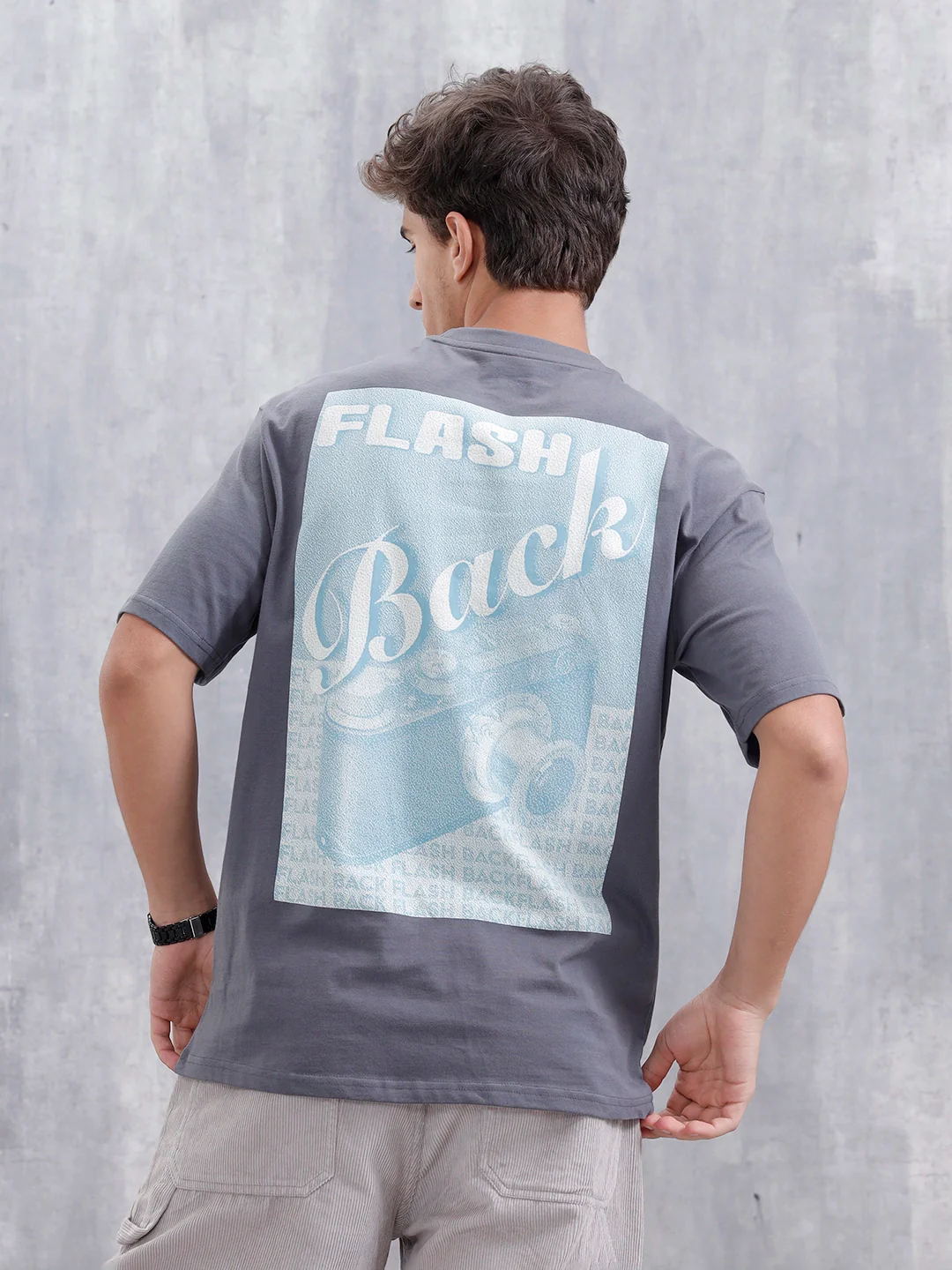 Casual Men Oversized Fit Tee With Graphic | Grey