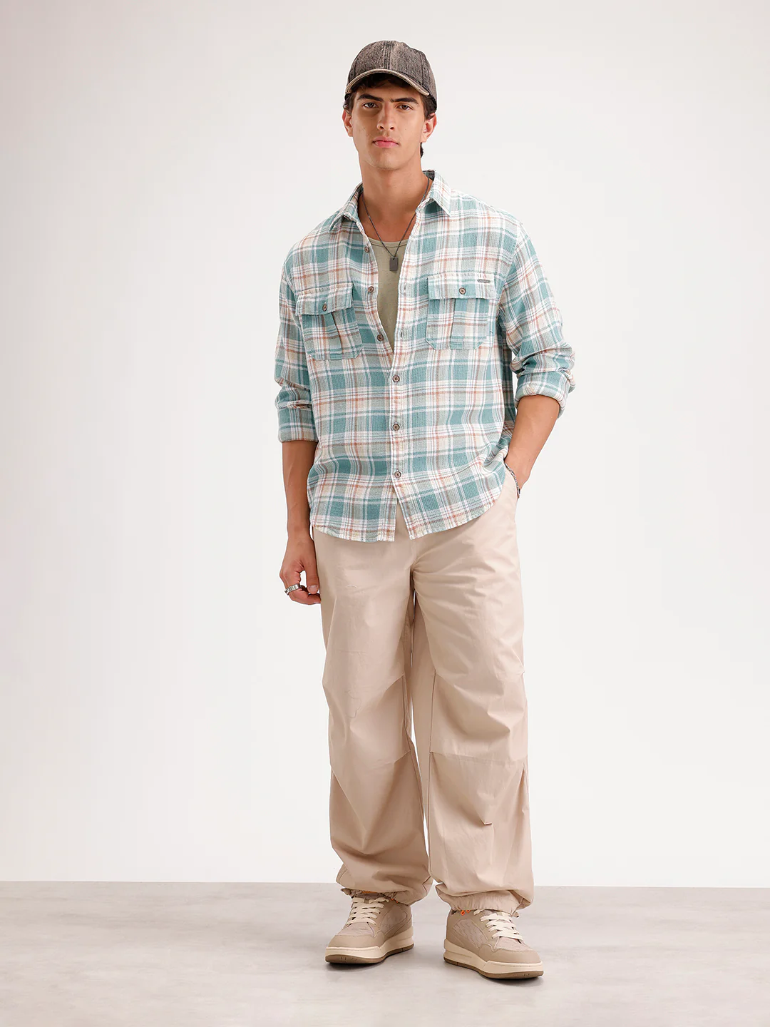 Comfort Fit Double Pocket Shirt | Green - Image 2