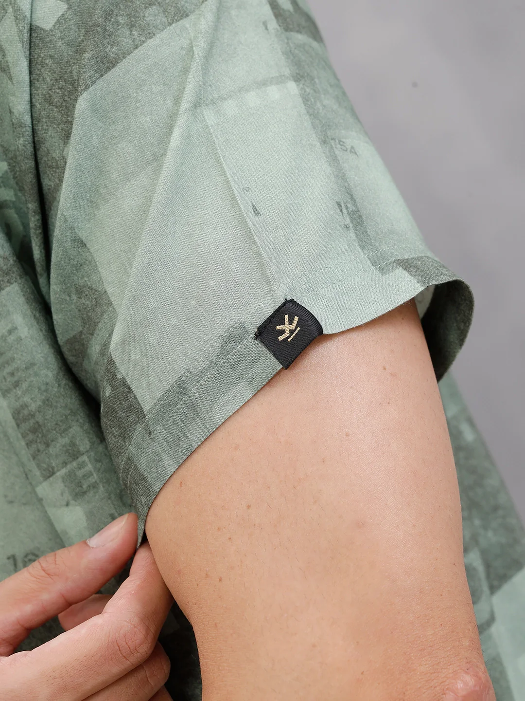 Fluid Viscose Shirt With Photo Reel Print | Green - Image 5