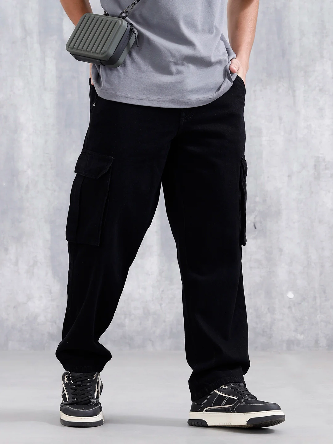 Loose Fit Workwear Trousers With Patch Pockets & Hammer Loop | Black