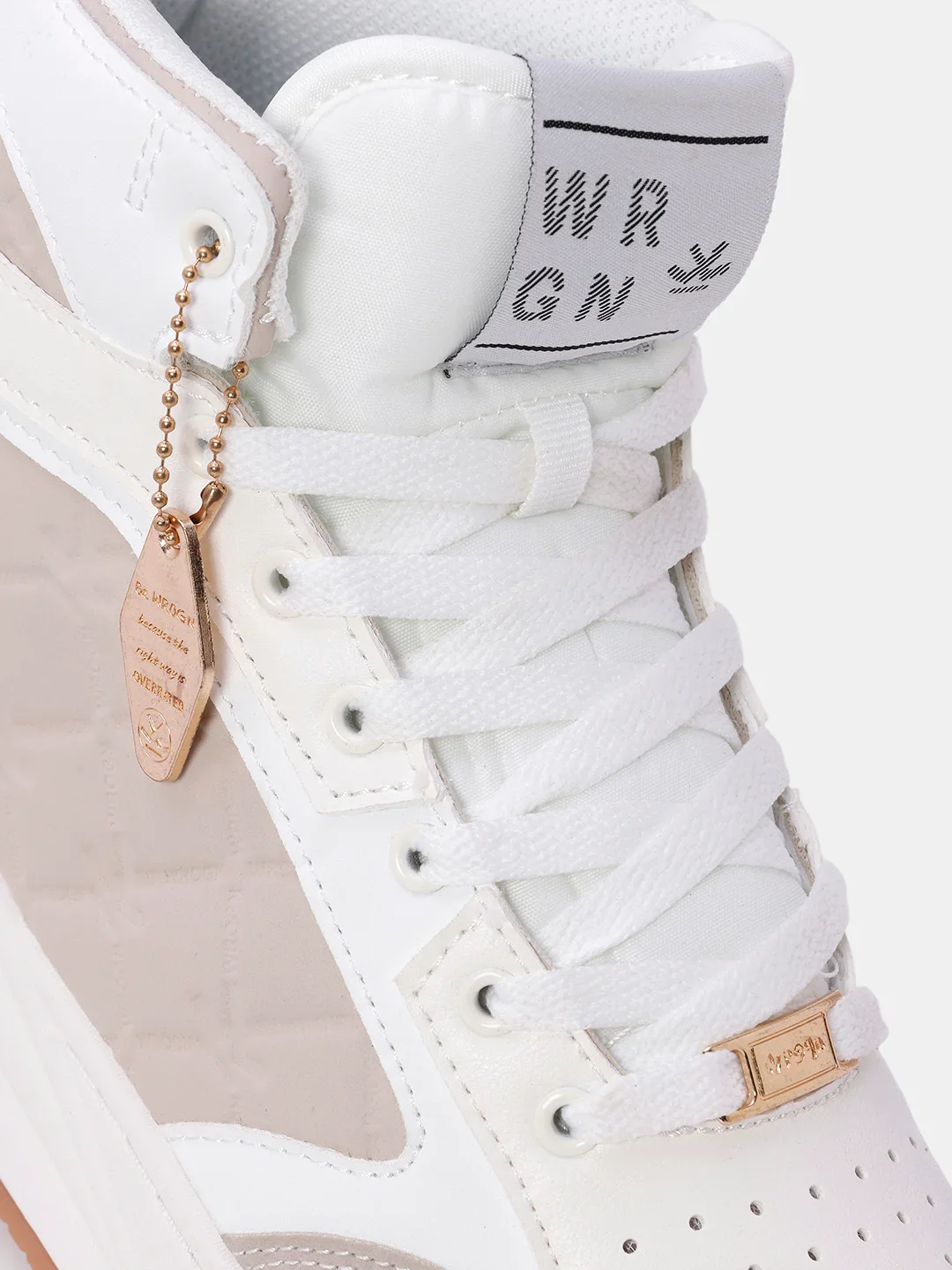 Sneakers | Manhattan Quietbay - Image 7