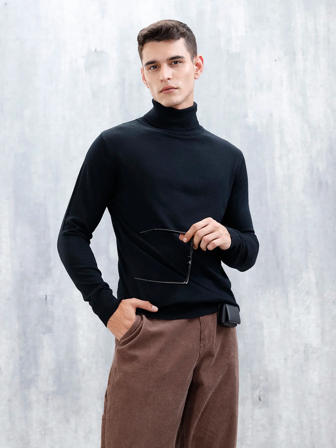 Men’s Casual Turtle Neck Sweater | Black