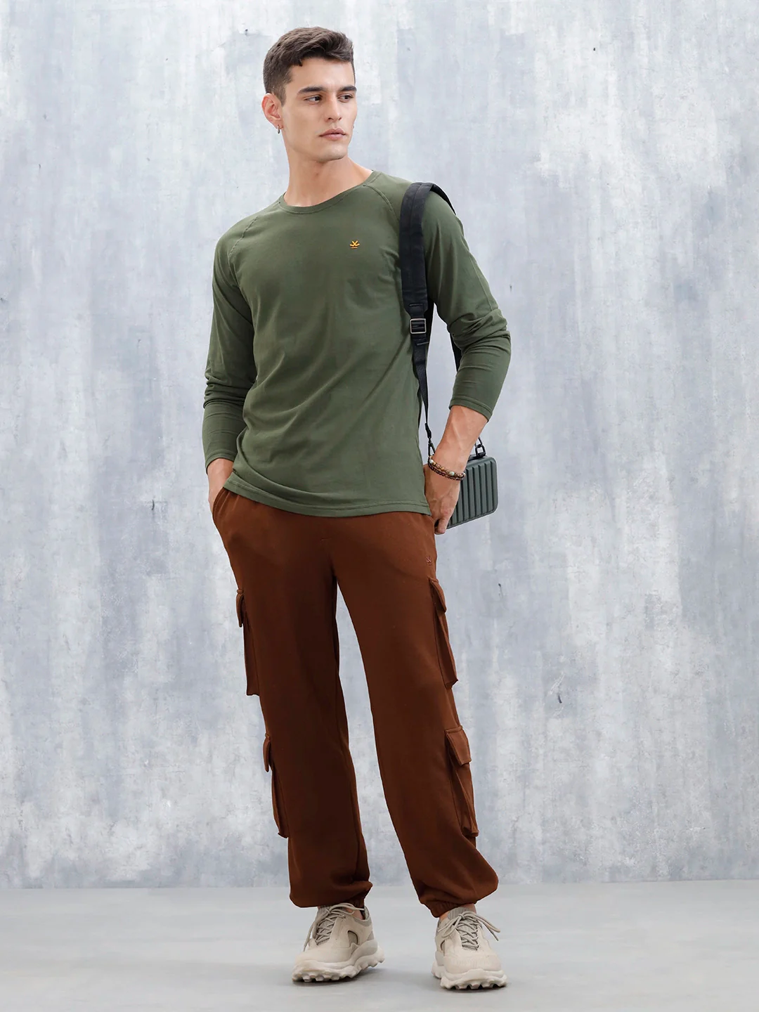 Men's Casual Raglan Sleeve T-Shirt | Olive - Image 2