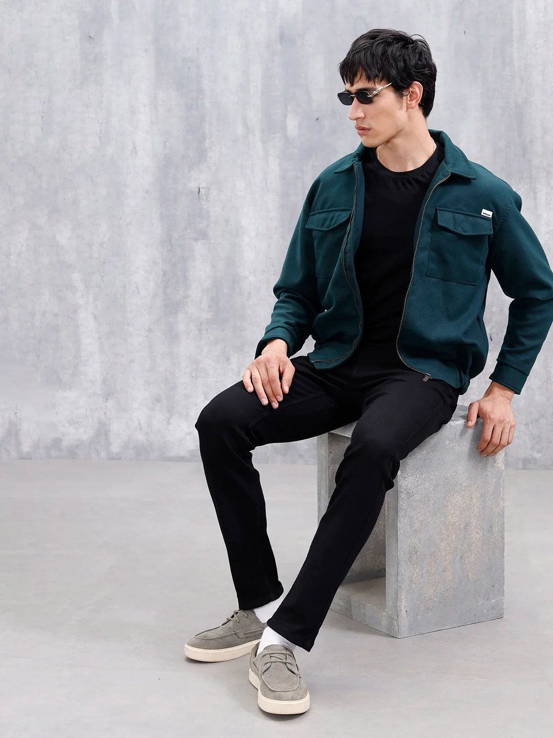 Men's Casual Slim Fit Jeans | Black - Image 2