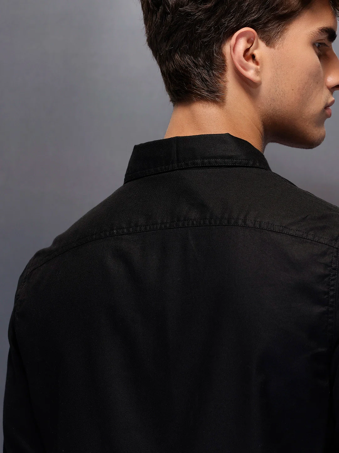 Men's Casual Slim Fit Shirt | Black - Image 5