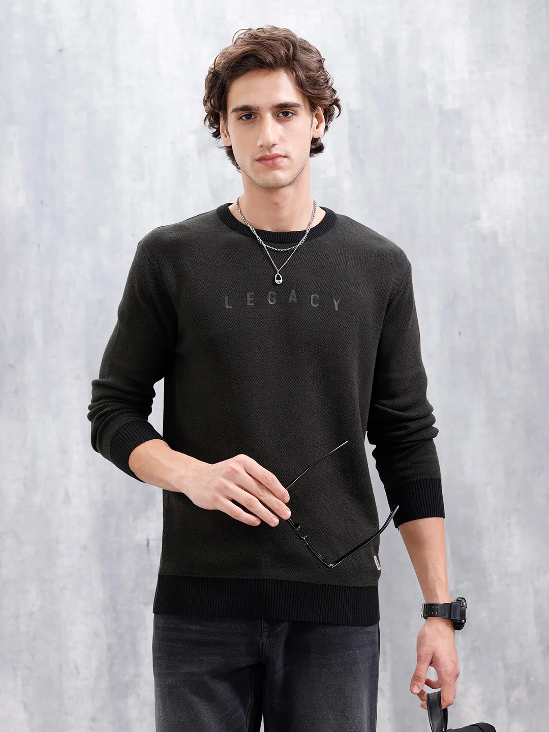 Men's Typo Printed Slim Fit Pullover | Olive