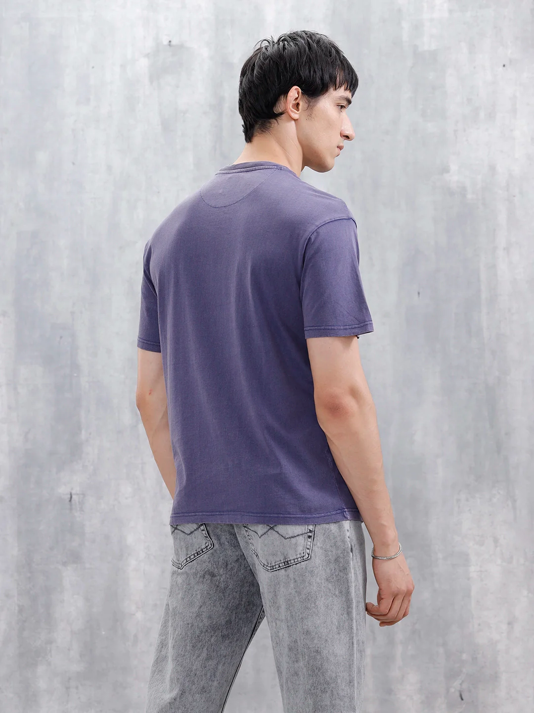 Oversized Washed Distressed Graphic T-Shirt | Navy Blue - Image 4