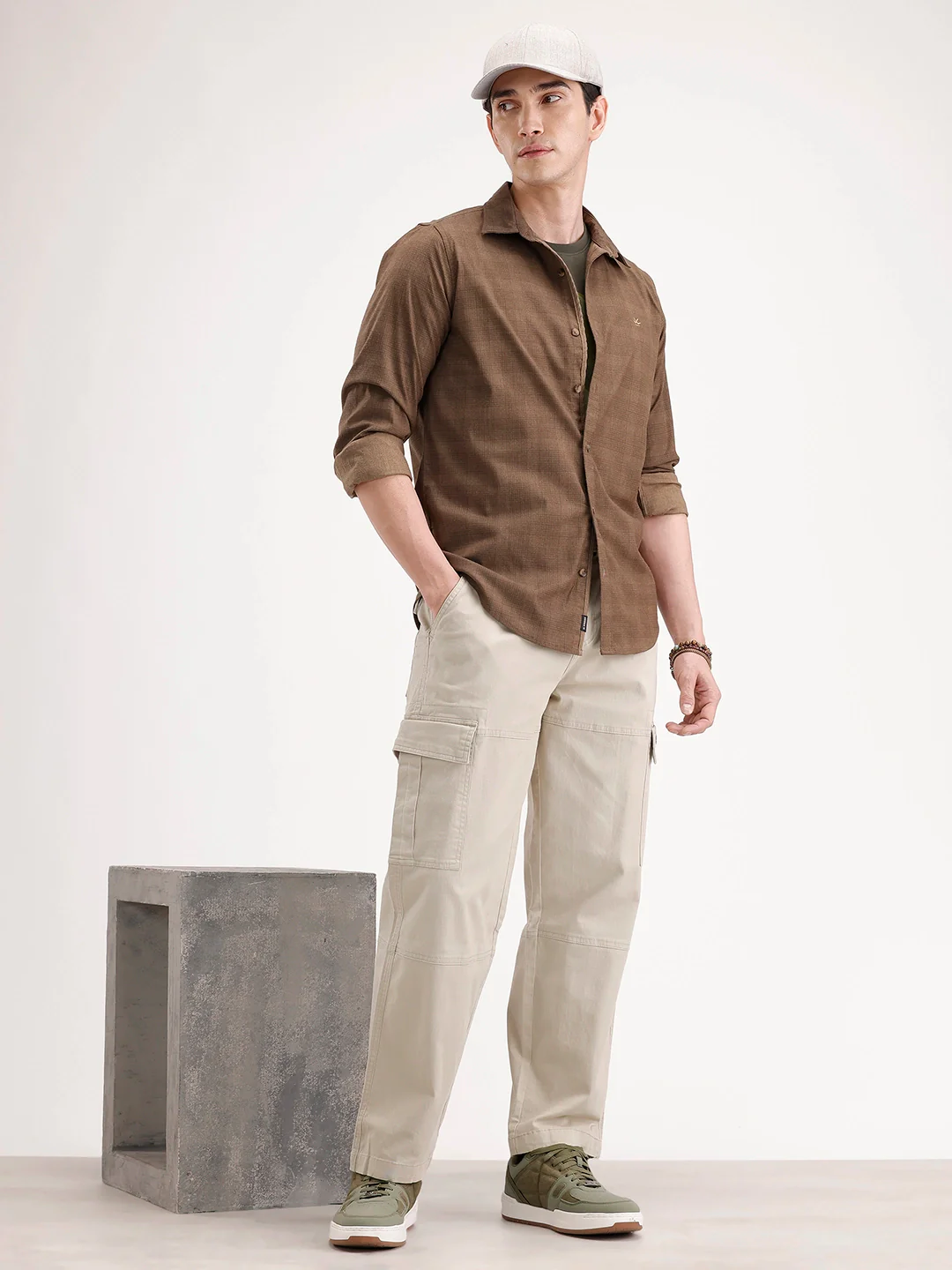Relaxed Fit Cargo Trouser | Beige - Image 2