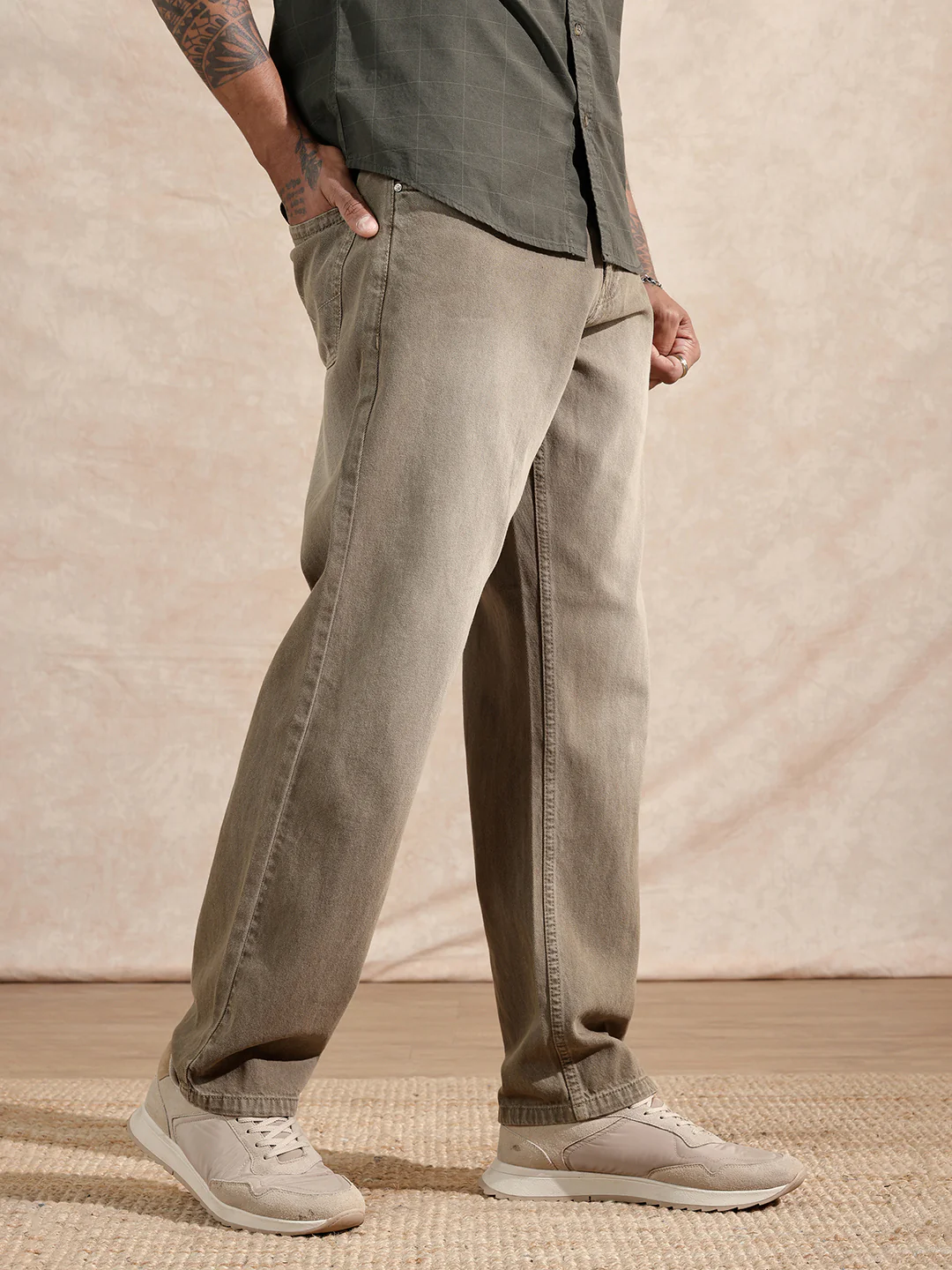 Solid Anti Fit Jeans | Khaki - Image 4