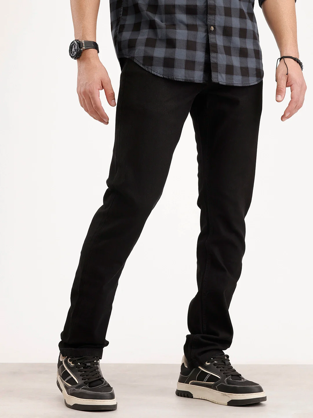 Solid Slim Fit Denim Jeans | Black - Image 4