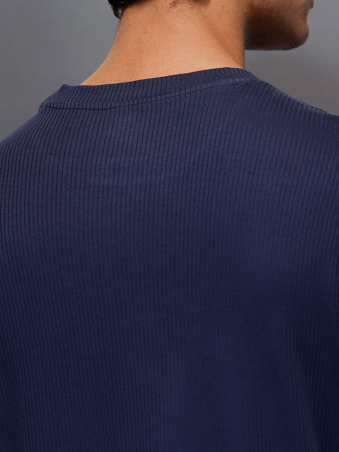 Solid Textured T-Shirt | Navy Blue - Image 5